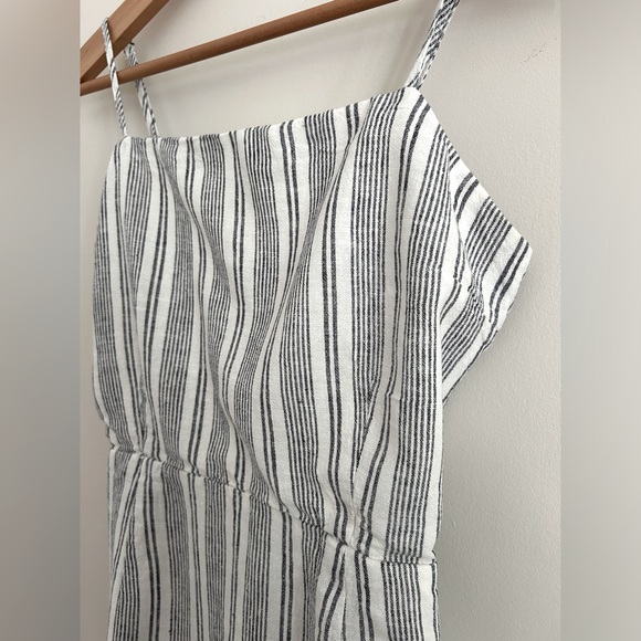 GARAGE Tie-Back Dress - Picture 3 of 10